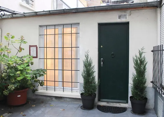 Cosy Studio In The Heart Of The 15Th